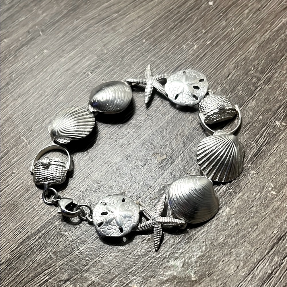 Silver Seashell Charm Bracelet